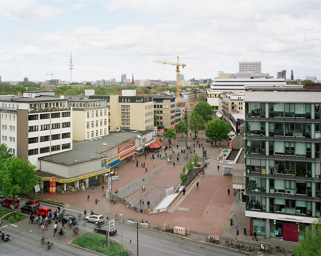 Blick vom Deutsche-Bank-Hochhaus in die Neue Große Bergstraße,