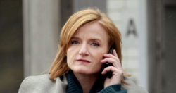 Nina Petri als Architektin in einem "Tatort" 2010 (Bild: ARD)