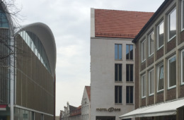 1823_AT_Motel_One_L_NL