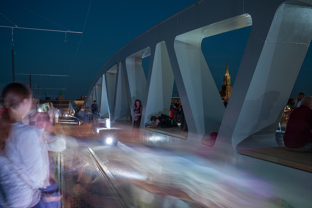 Brücke mit Aussicht (Bild: Wilfried Dechau)