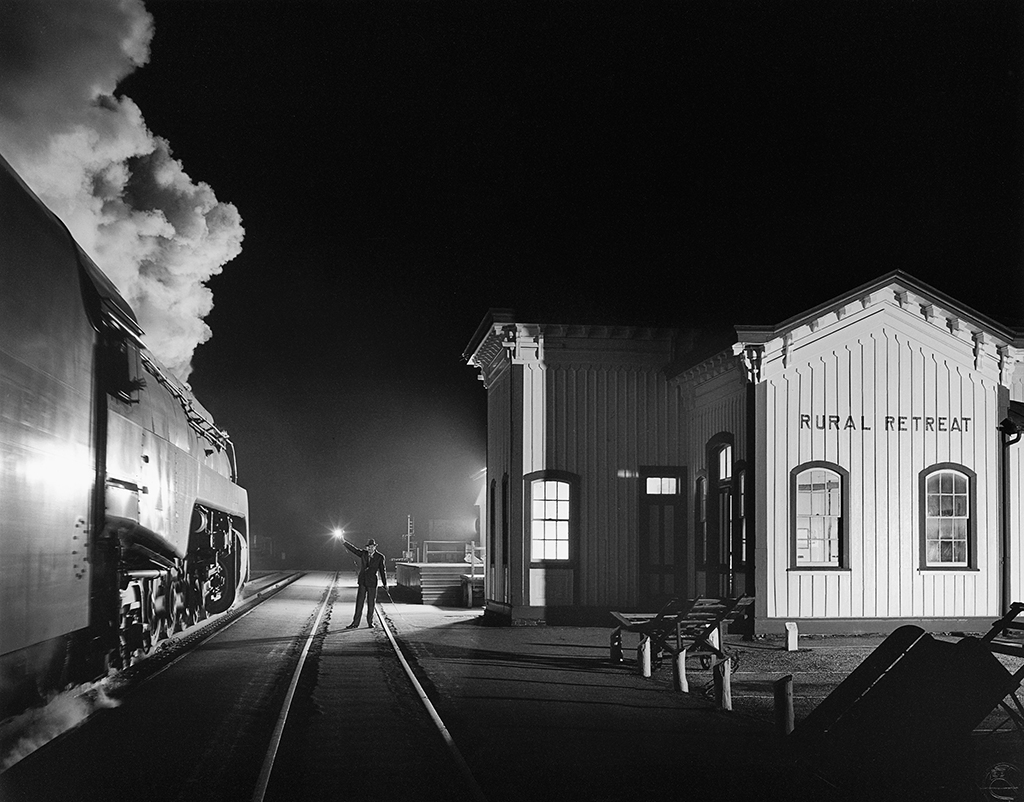 Train No. 17, The Birmingham Special, Moving West, Gets a hoghballat rural retraet, Virgina (Bild: O. Winston Link / O. Winston Link Museum, Roanoke, Virginia)