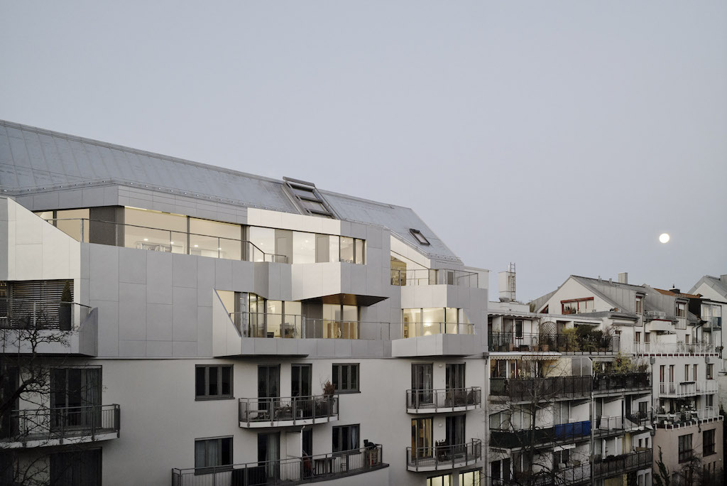 2048_AT_gonzalez_AufstockungMaußen1