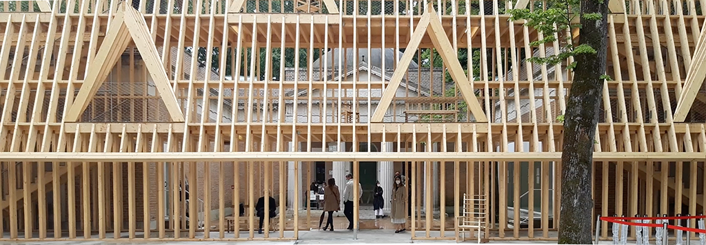 Meister der Holzskelettbauweisen: Pavillon der USA (Bild: Nikolaus Bernau)
