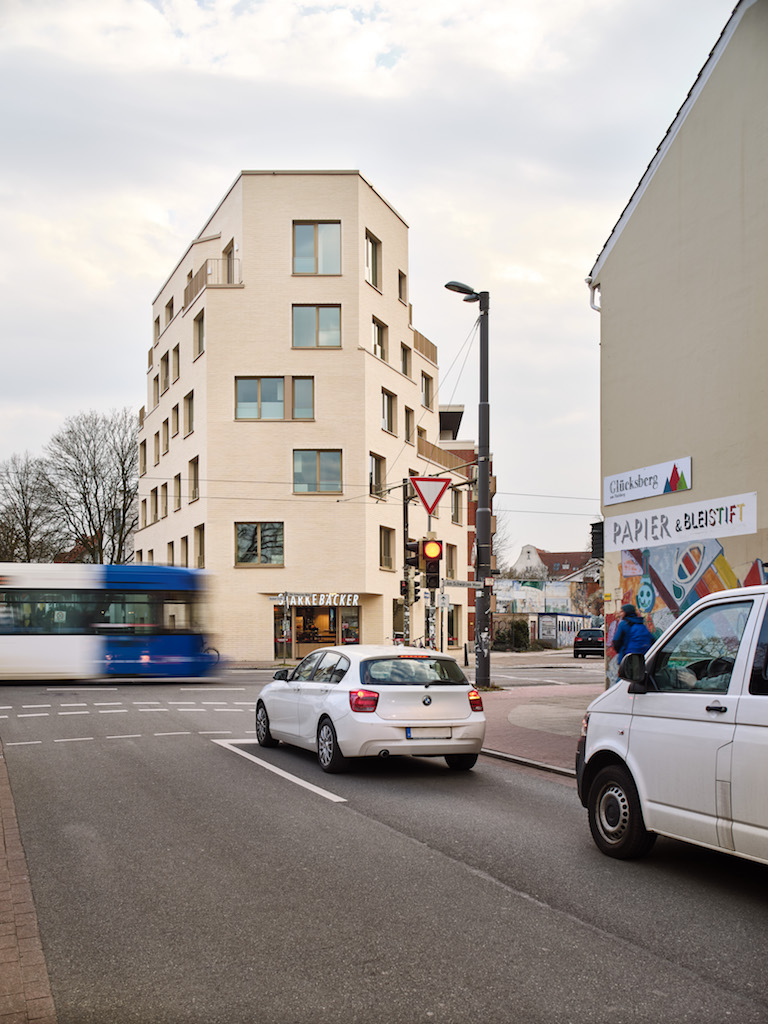 Wohnungsbau »Hulsbergspitze«, entworfen von Wirth=Architekten, Bremen, 2021-03-25, Foto: Caspar Sessler