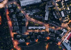 Luftbild der Weissenhofsiedlung in Stuttgart (Bild: Max Leitner / Film Commission Region Stuttgart)
