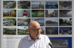 Heinrich Bökamp, Präsident der Bundesingenieurkammer, bei seiner Ansprache (Bild: Wilfried Dechau)