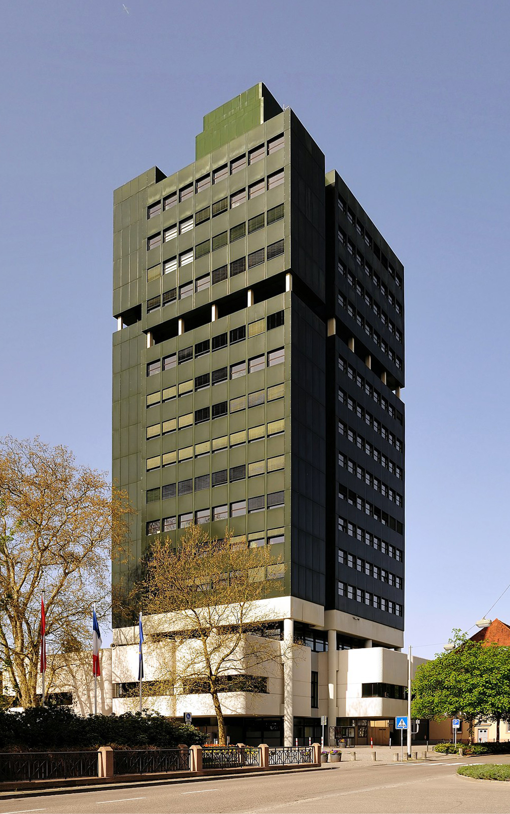 2313_AT_CC_RathausLoeaussen