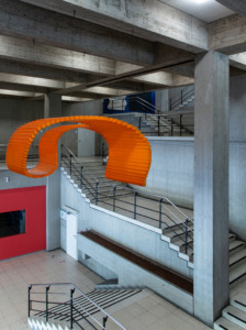 Treppenhaus, 2022 (Bild: Sue Barr)