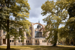 2326_AT_voss-trinitatisDD_aussen1