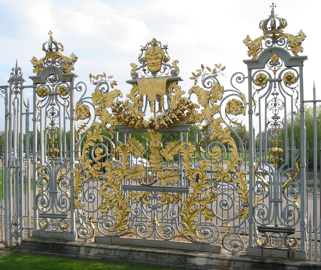 2341_AT_CC_Tijou_Hampton_Court