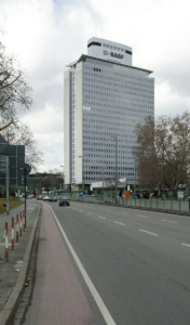 Abgerissen: BASF-Hochhaus, Aufnahme von 2013 (Foto: Wilfried Dechau)