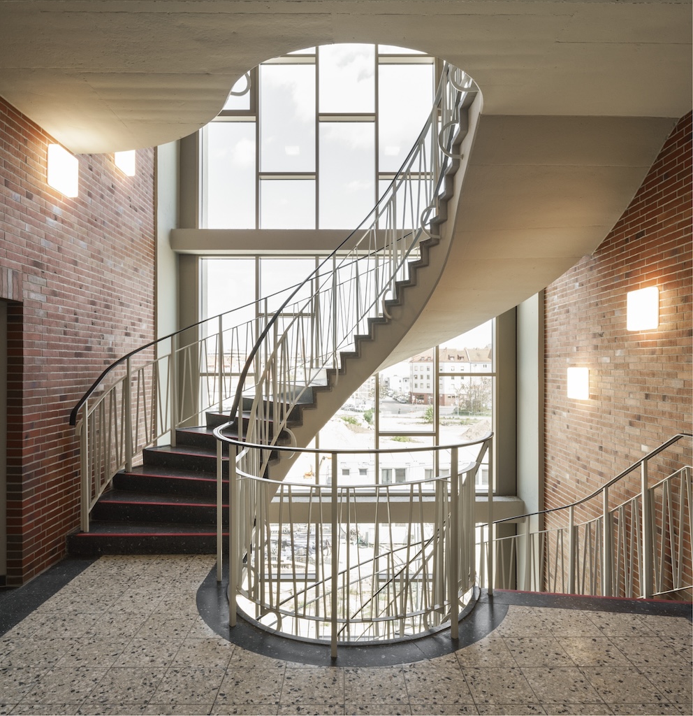 2349_AT_Schels_AFA_Kohlektiv_Treppe