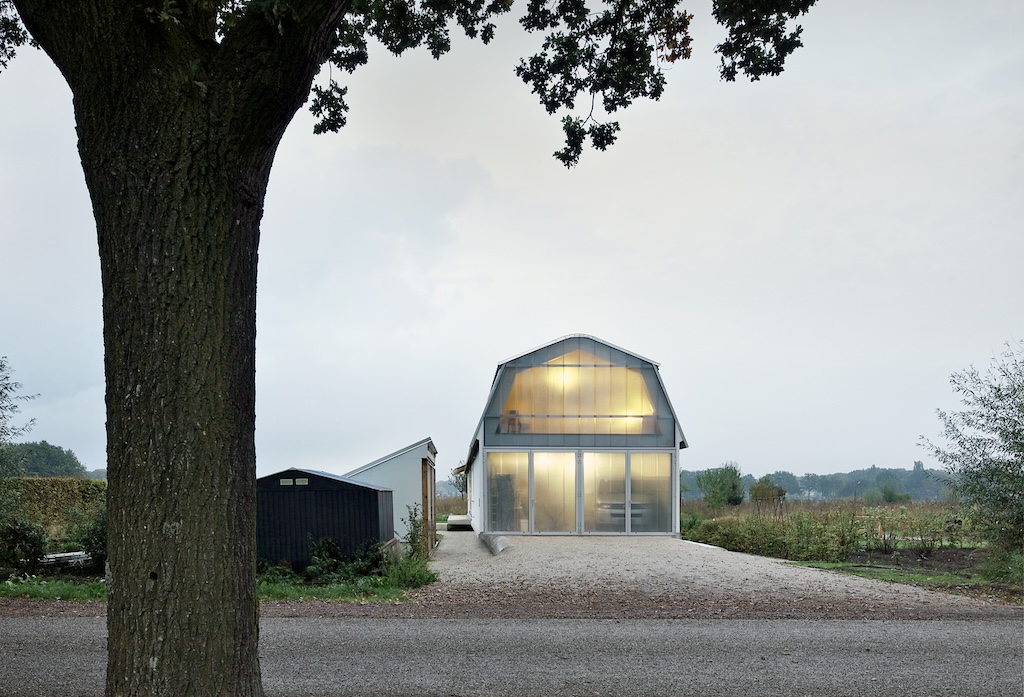 2409_KF_FilipDujardin_Boerderette