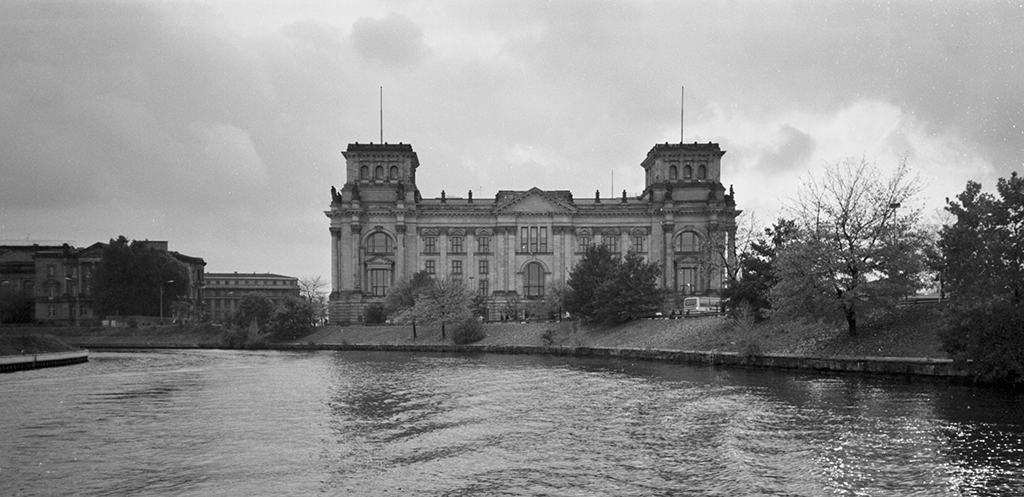 Berlin, Reichstag, 1991 (Bild: Wilfired Dechau)
