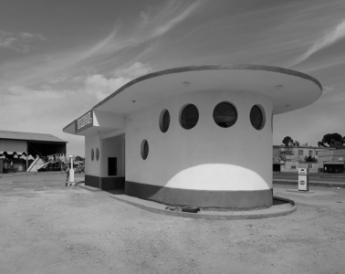 2415_FE_eritrea_asmara_k4a3115_gas_station_1937_carlo_marchi_carlo_montalbetti_2019 © Jean Molitor