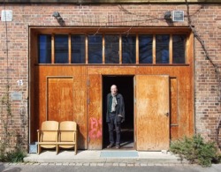 2439_SL_Schuster-Feldtkeller