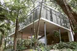 Lina Bo Bardis "Casa de Vidro" (c Veronika Kellndorfer)