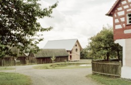 2443_AT_Schels_Lernhaus_Kontext