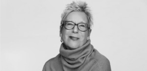 Doris Dörrie (Foto: Matthias Bothor, Hanser Verlag)