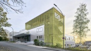[© (c) Jens Willebrand; Kuenstrasse 13, 50733 Koeln, Tel. +49-221-9352048, Fax. +49-221-9352053, Email: studio@willebrand.com, http://www.willebrand.com, Veroeffentlichung nur gegen Honorar, Urhebervermerk und Belegexemplar /  permission required for reproduction, mention of copyright, complimentary copy, Bankverbindung / bank account: Jens Willebrand, Deutsche Bank Köln, Konto / account: 2327864, BLZ - sorting code: 37070024, SWIFT code: DEUTDEDBKOE, IBAN code: DE77370700240232786400, Steuer-Nummer / tax number: 219-5320-2608, Ust- / V.A.T-ID: DE122726284]