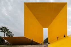 2543_FE_Finotti_Lateinamerika