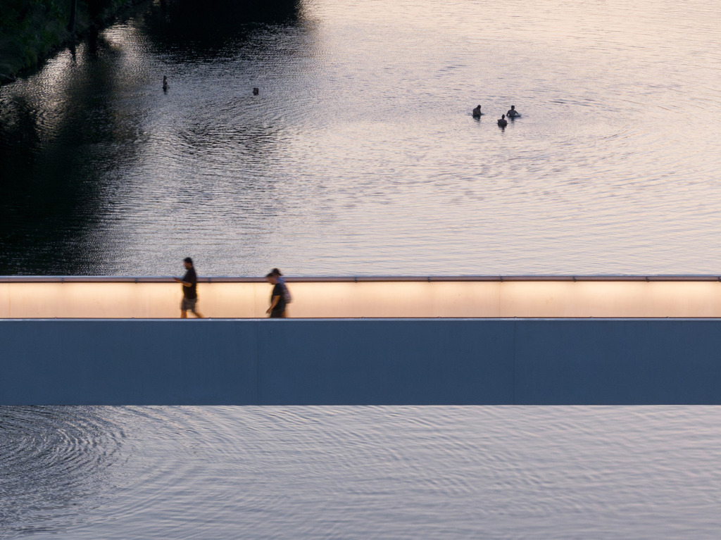 2539_Stvanice_footbridge_10