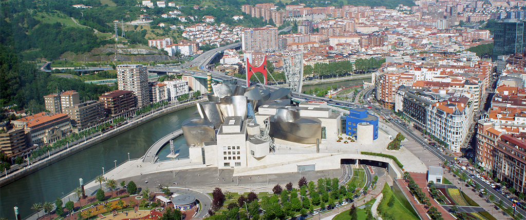 Frank Gehry, Guggenheim Museum, Bilbao, 1991–1997, Bild: Wikimedia Commons, Mario Roberto Duran Ortiz
