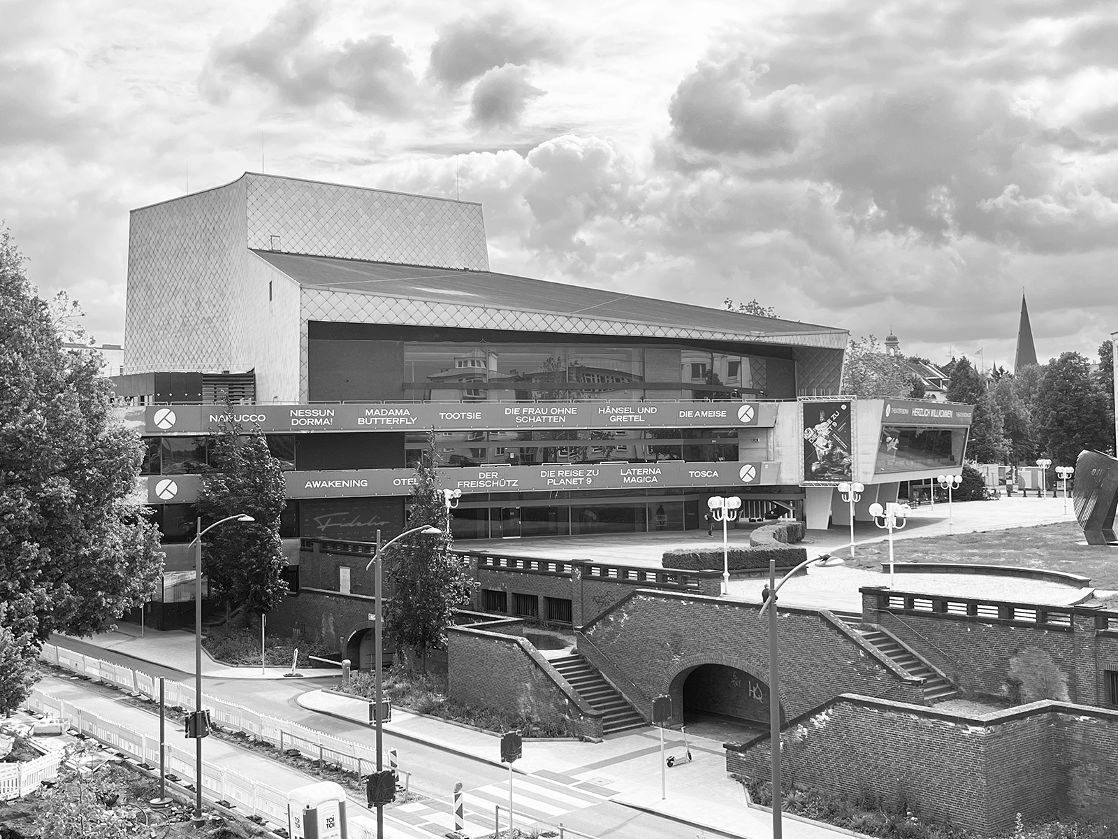 Opernhaus Bonn, das in Varainte E zum Abriss vorgesehen ist. (Bild: Uta Winterhager)
